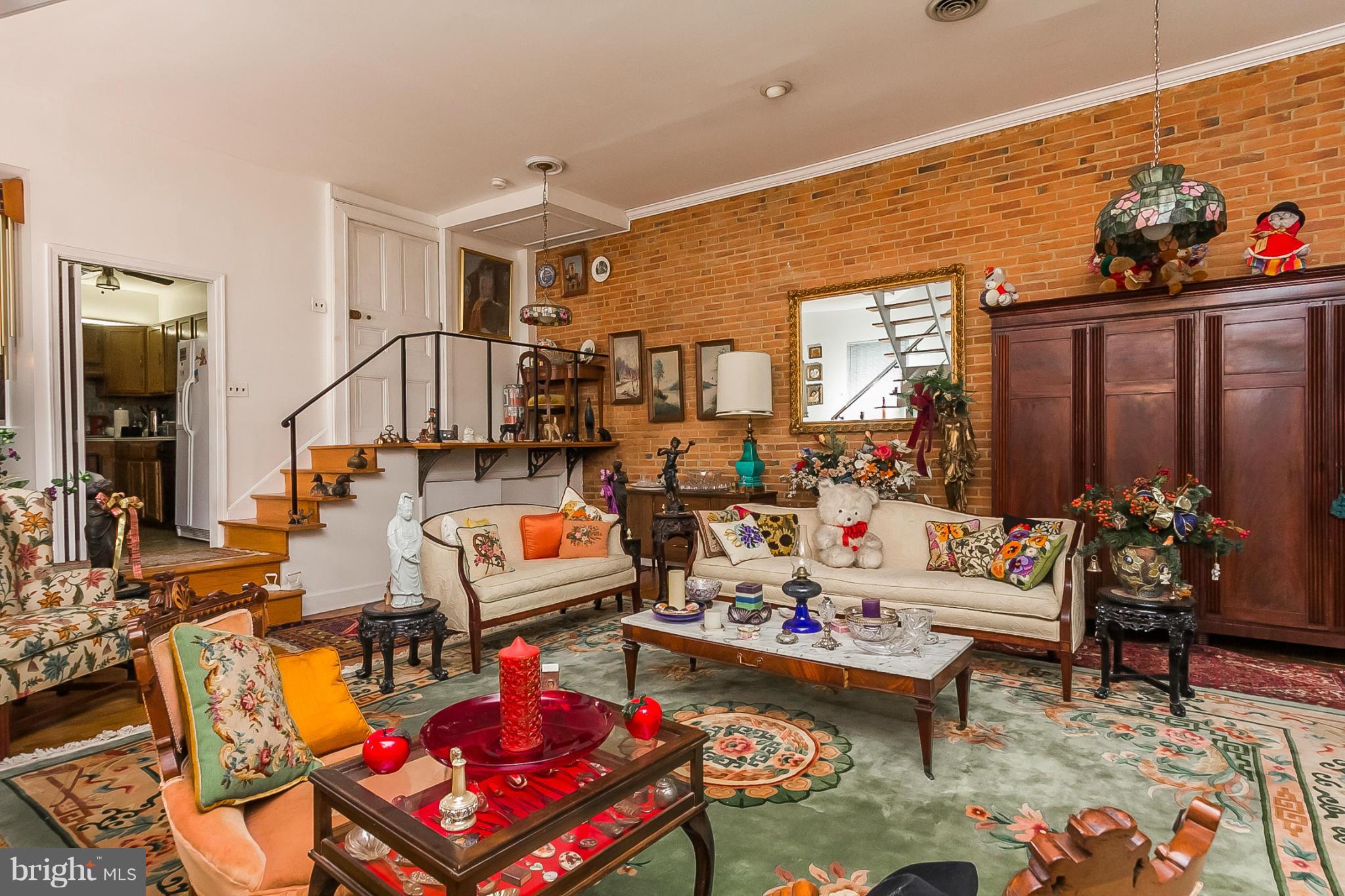 BOLTON HILL HISTORIC DISTRICT - Residential Income