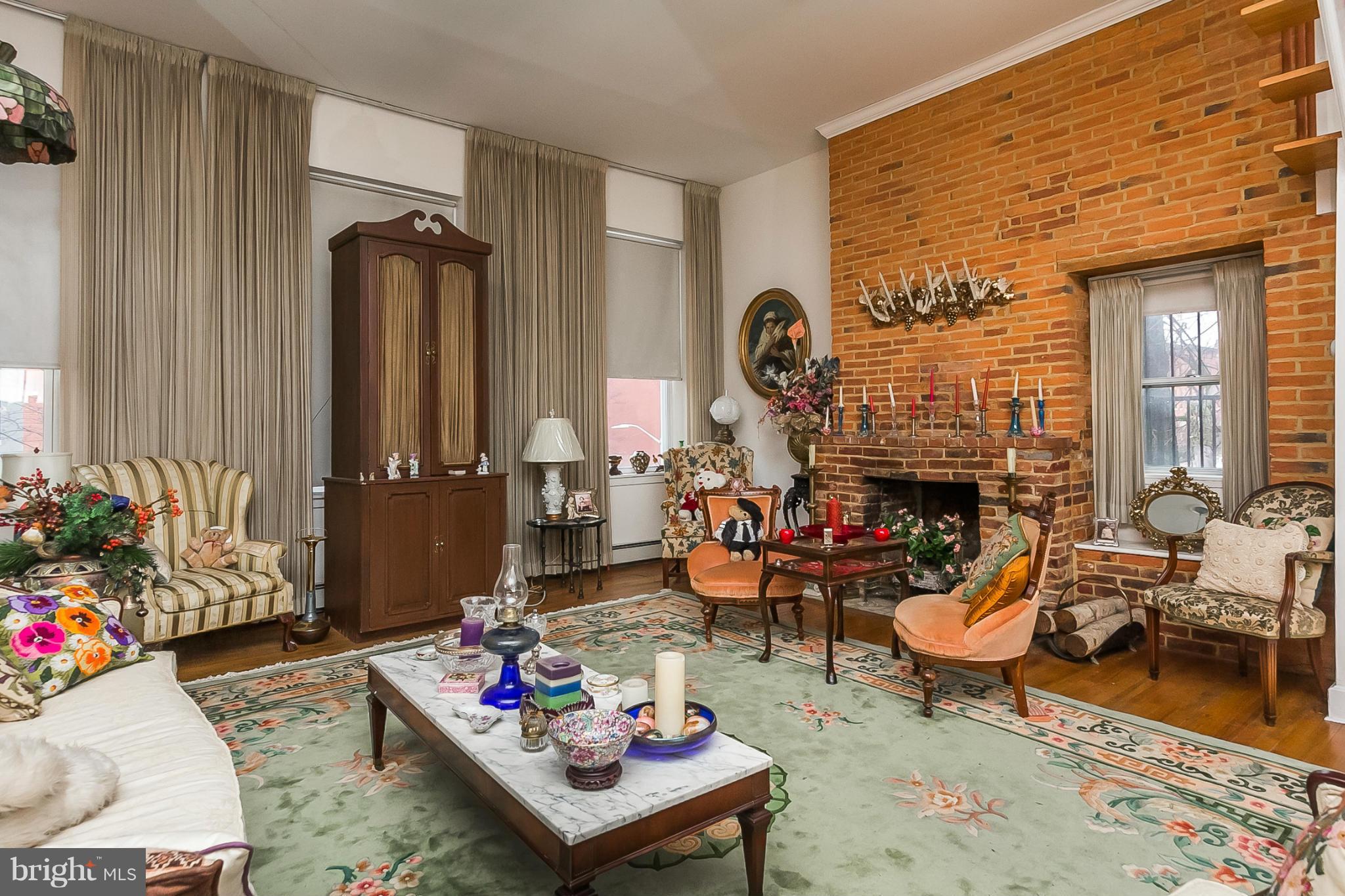 BOLTON HILL HISTORIC DISTRICT - Residential Income