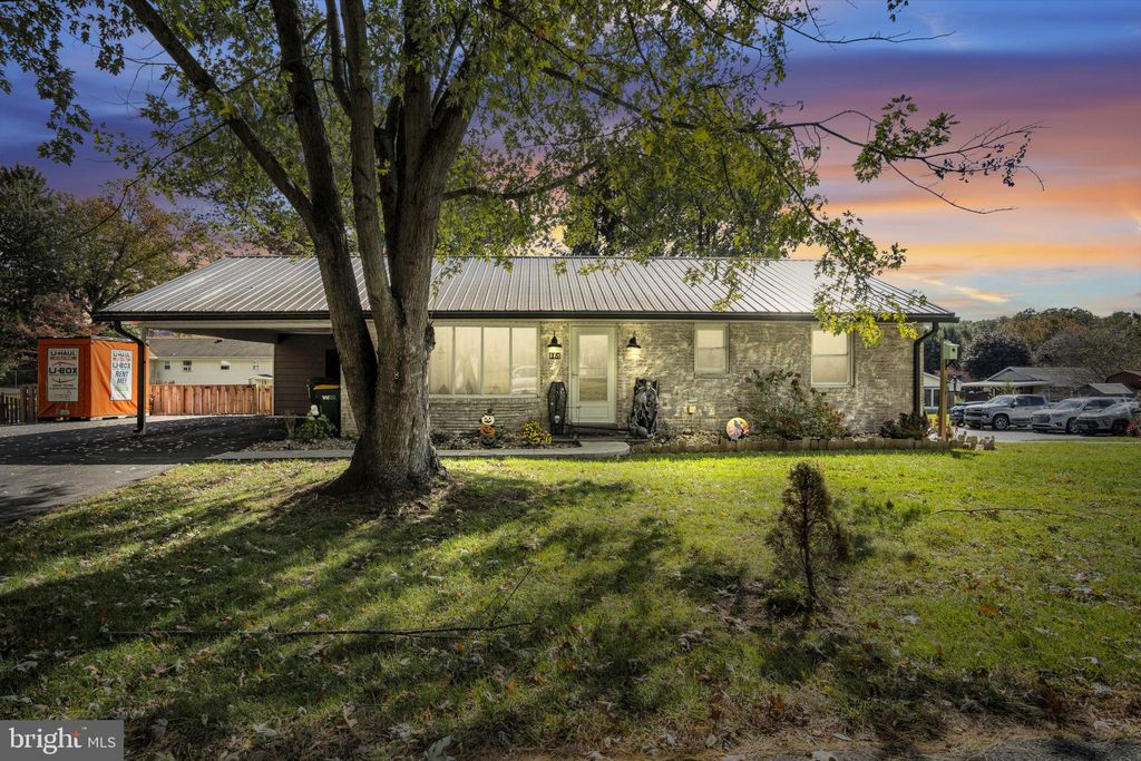 Photo of 15 Hope Dr, BOILING SPRINGS, PA 17007 (MLS # PACB2047738)