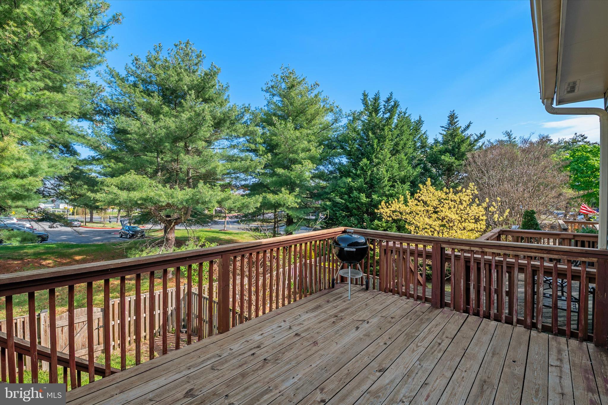 ELIZABETHS LANDING - Residential