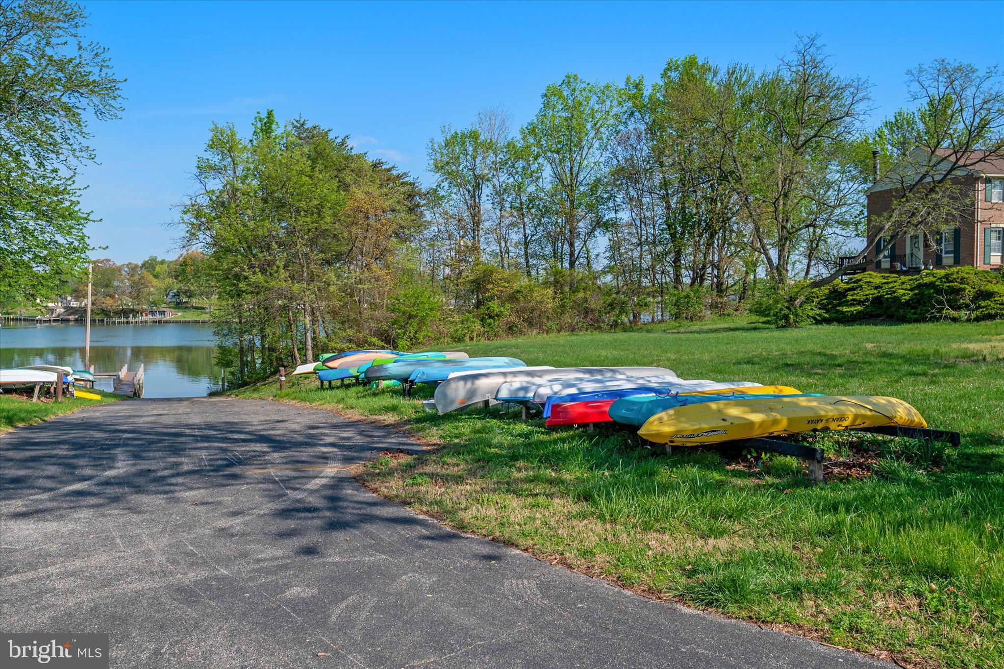 ELIZABETHS LANDING - Residential