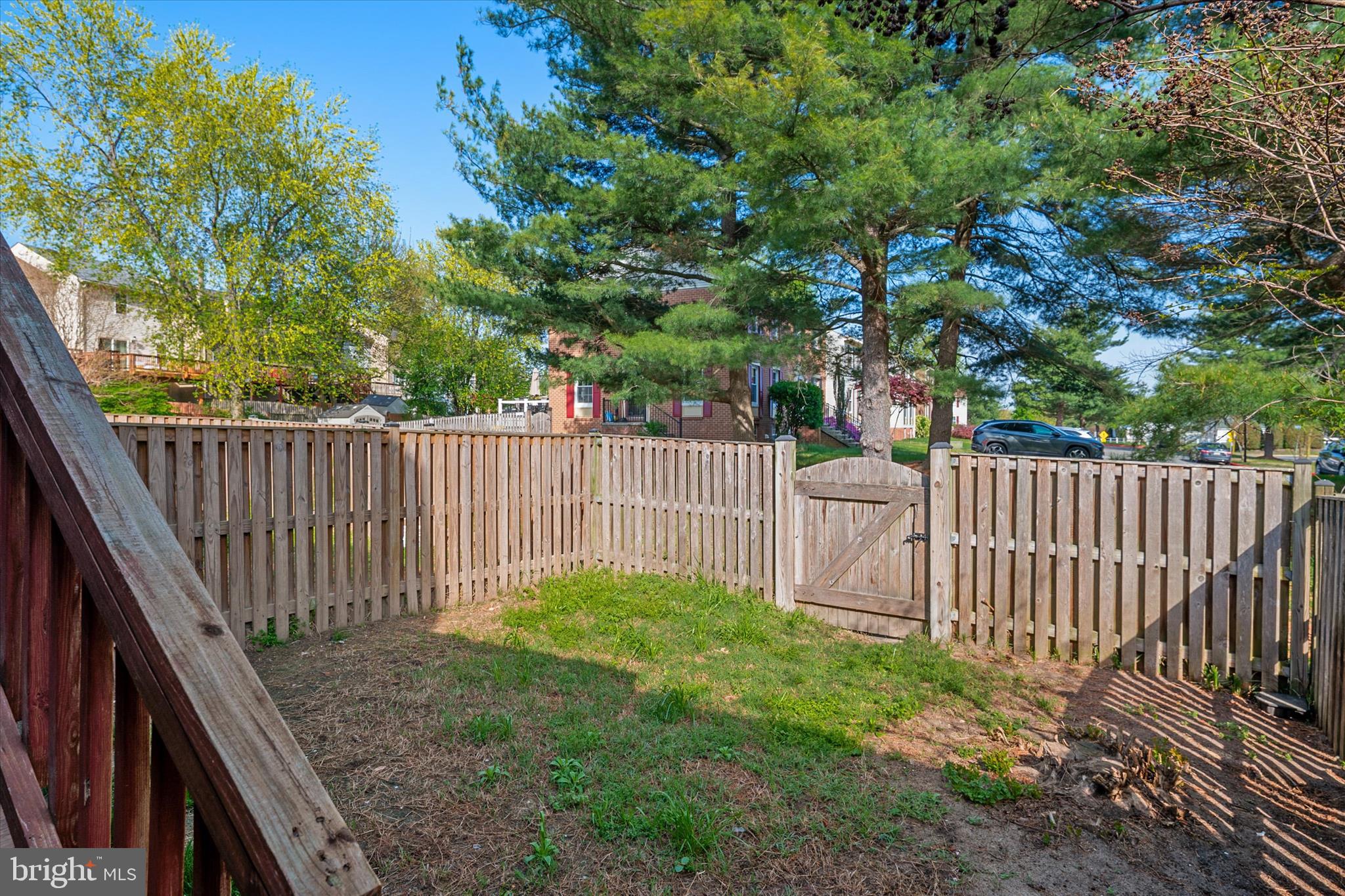 ELIZABETHS LANDING - Residential