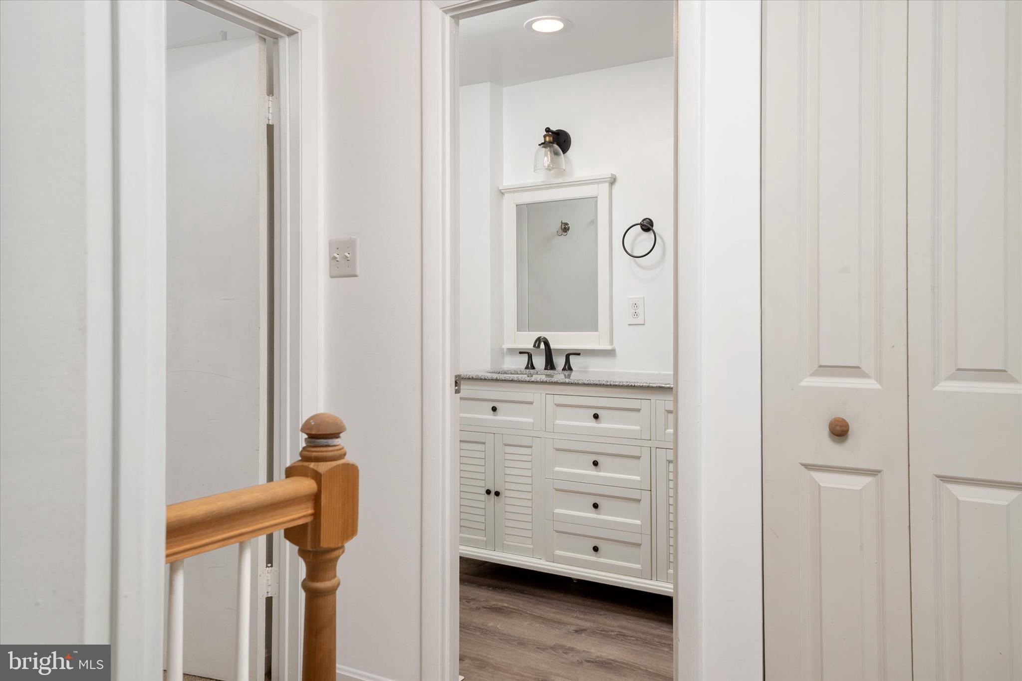 ELIZABETHS LANDING - Residential