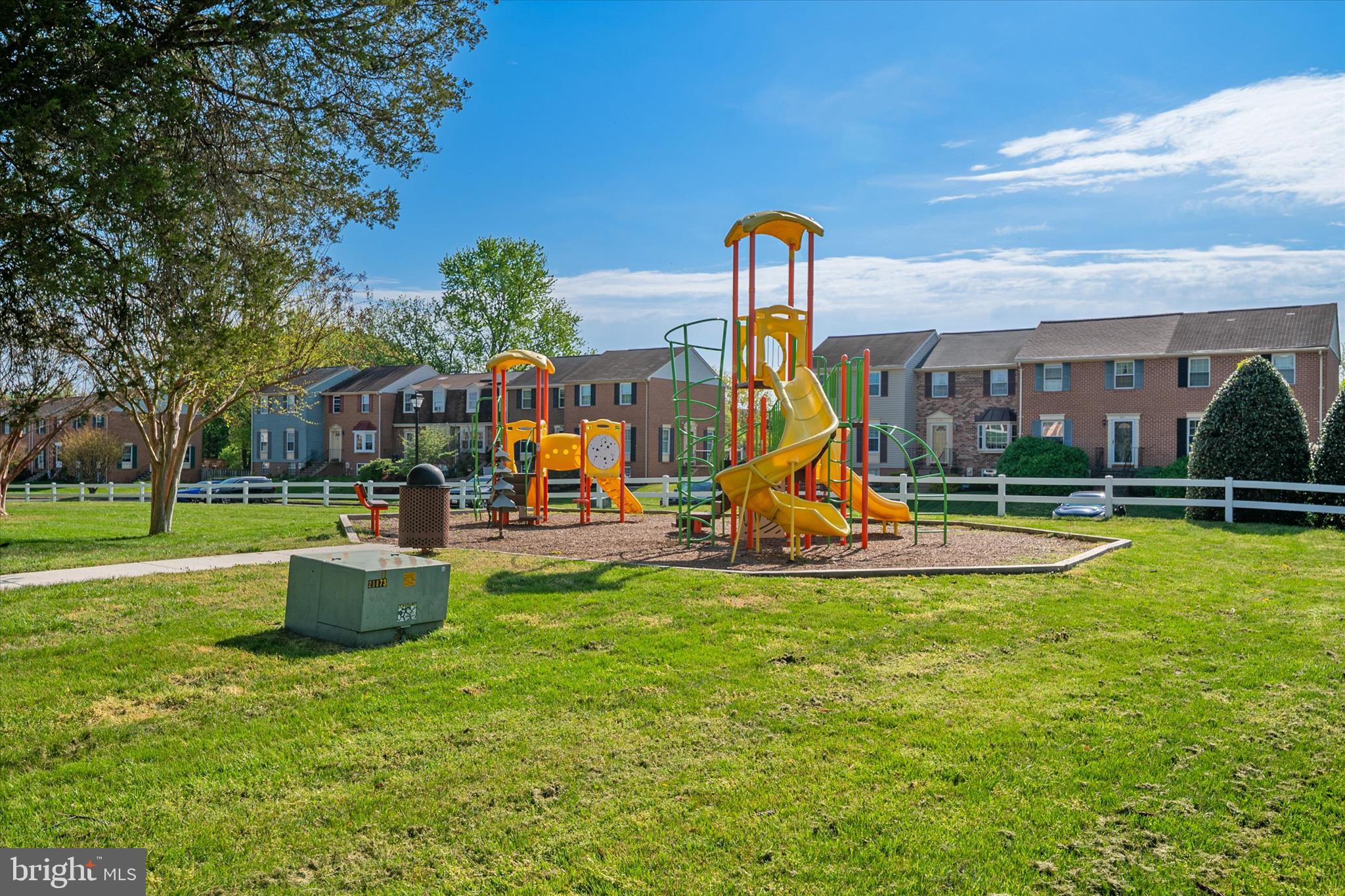 ELIZABETHS LANDING - Residential