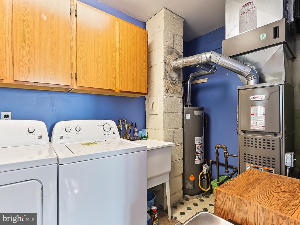 WARMINSTER HGTS - Residential