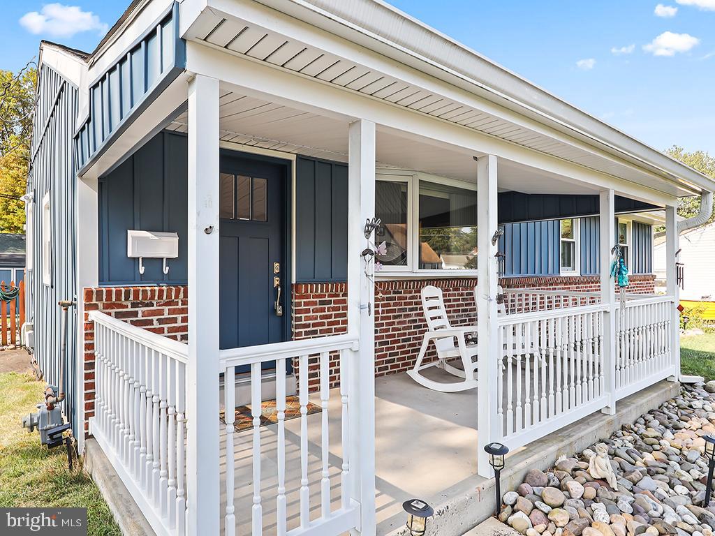 WARMINSTER HGTS - Residential