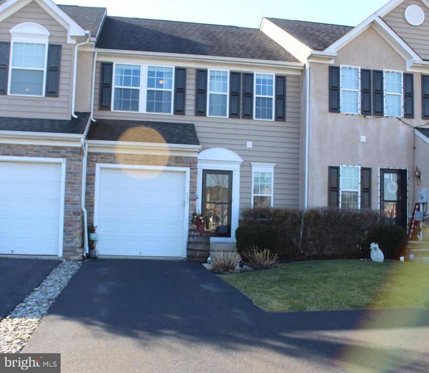 Come check out this Sparkling townhome, ready to go!! Just move in, everything is done. Featuring 3 spacious bedrooms and 2.5 baths, Main BR with full bath, large walk-in closet + another closet, Newer engineered H/W throughout 2nd floor, New vinyl in both 2nd floor baths. 2 additional spacious bedrooms on 2nd floor + 2nd floor laundry!! First floor with open floor plan, Ktn with oak cabs, breakfast bar and dining area that exits to 16X22 Composite deck, Enjoy the sundrenched Living room and Finished daylight walkout bsmt for rec room, game room or movie room, use your imagination!! Bsmt walks out to a beautiful Stamped concrete patio for entertaining!! Nice upgraded light fixtures t/o home. Come and get it before its gone!! Wildlife abound in open space.