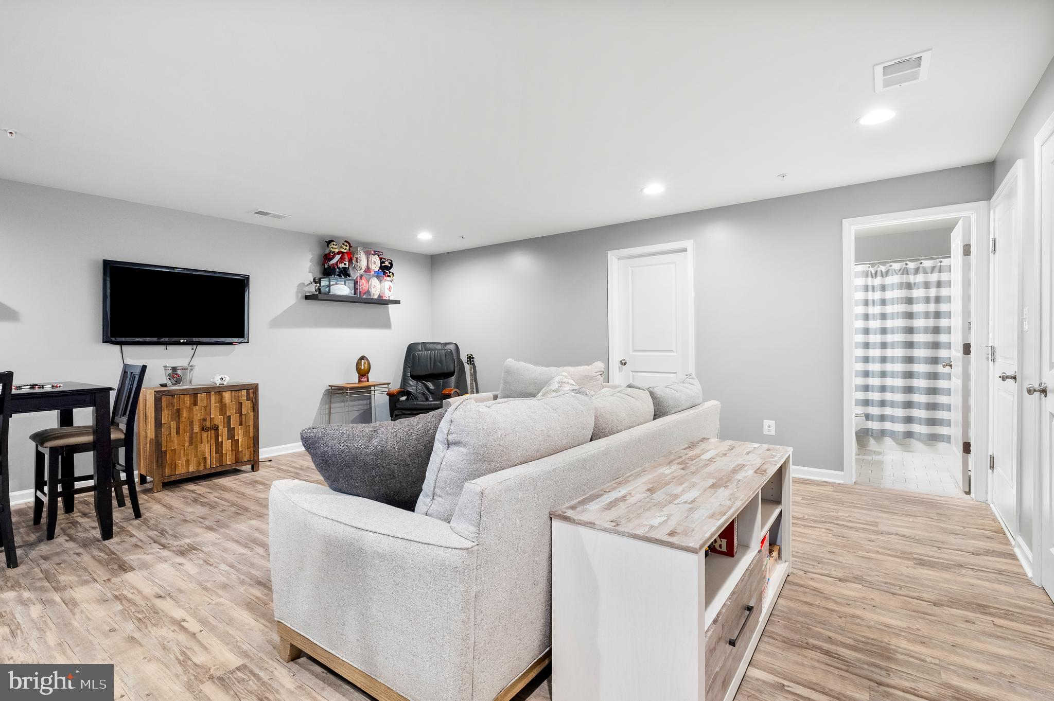 ASPEN NORTH - Residential