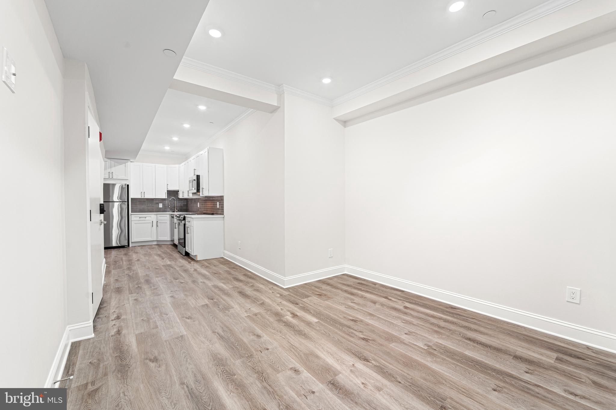 SHARSWOOD - Residential Lease