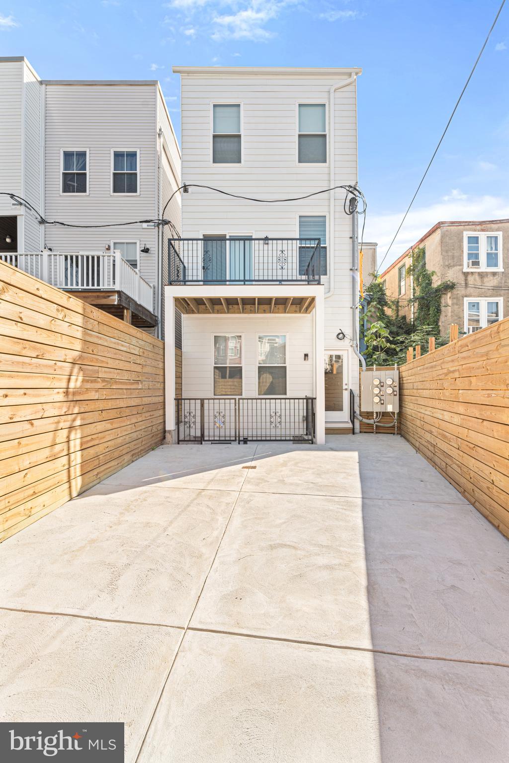 SHARSWOOD - Residential Lease