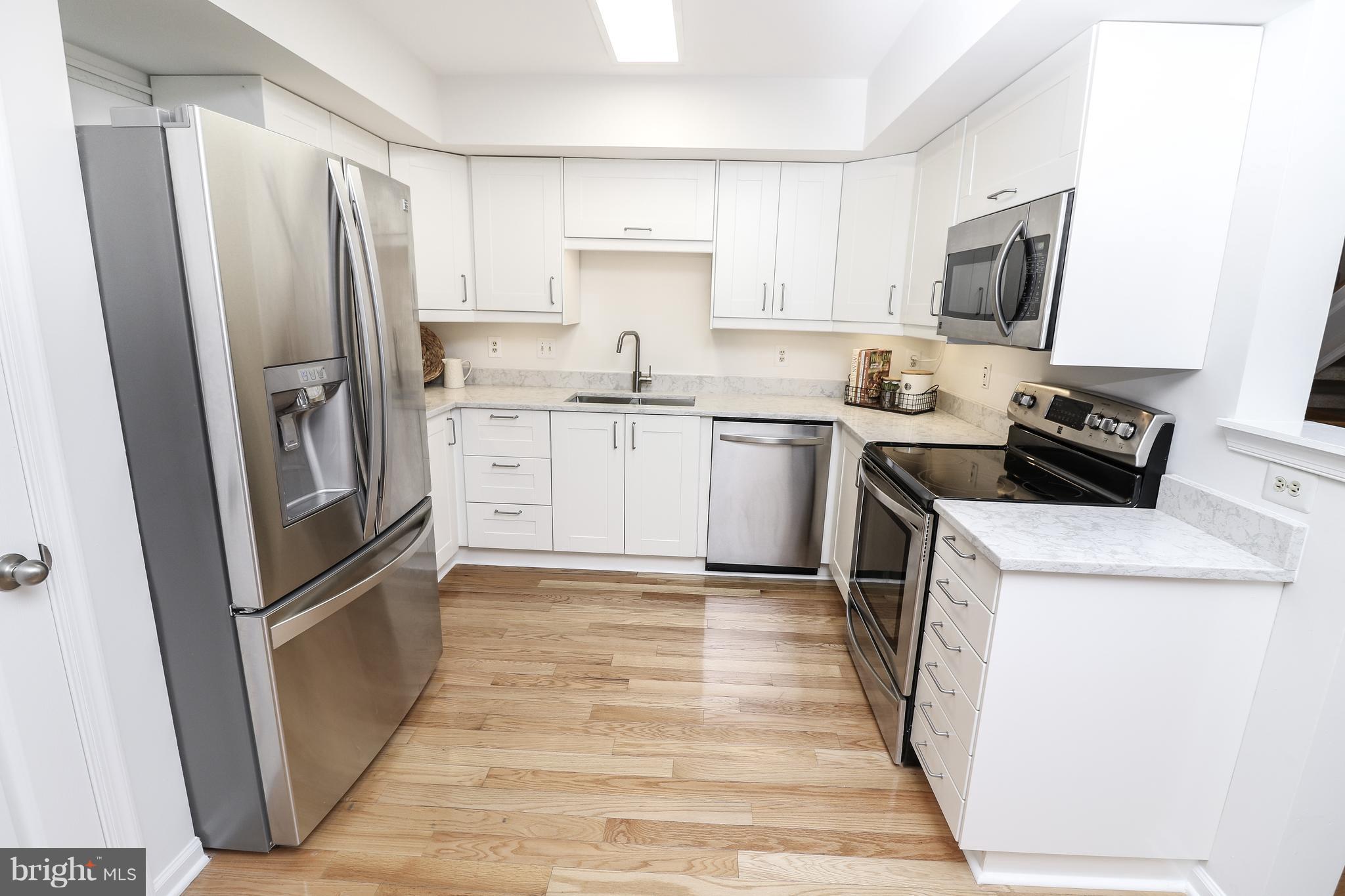 POTOMAC LAKES - Residential