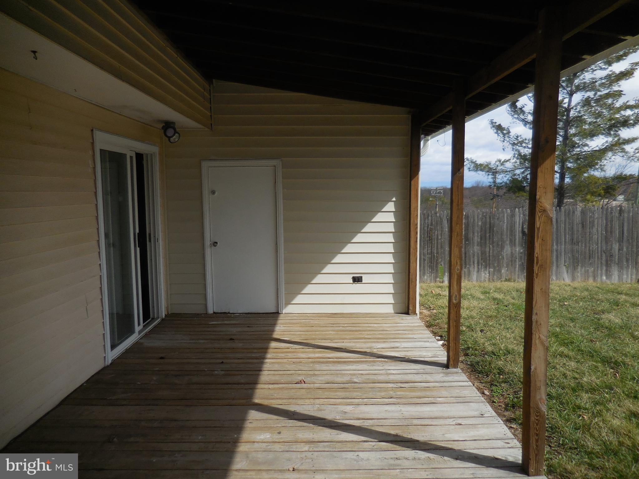 KINGS COURT - Residential