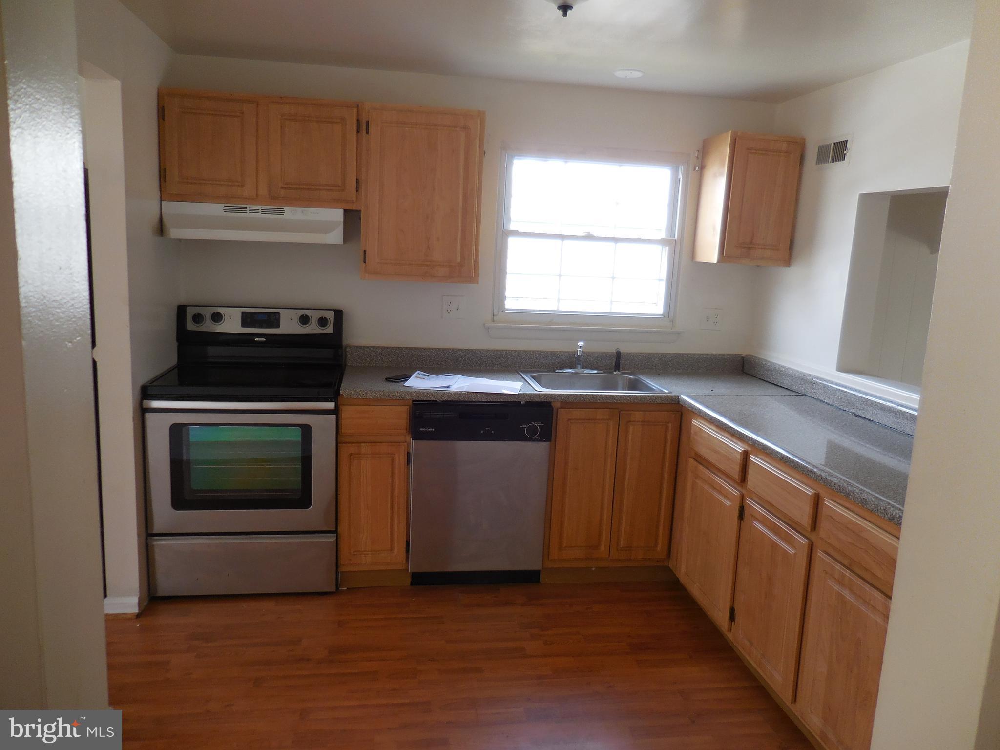 KINGS COURT - Residential