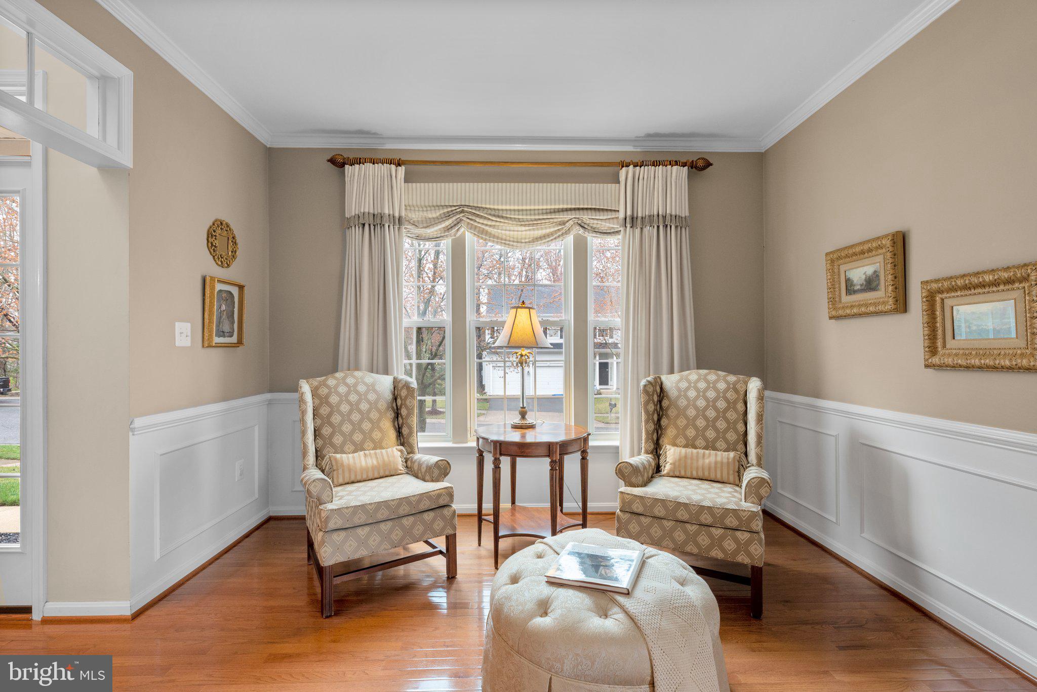 NORTHRIDGE - Residential