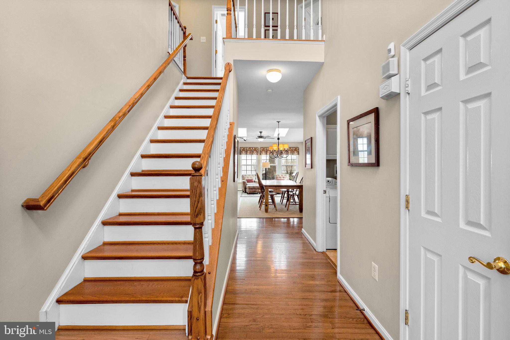 NORTHRIDGE - Residential