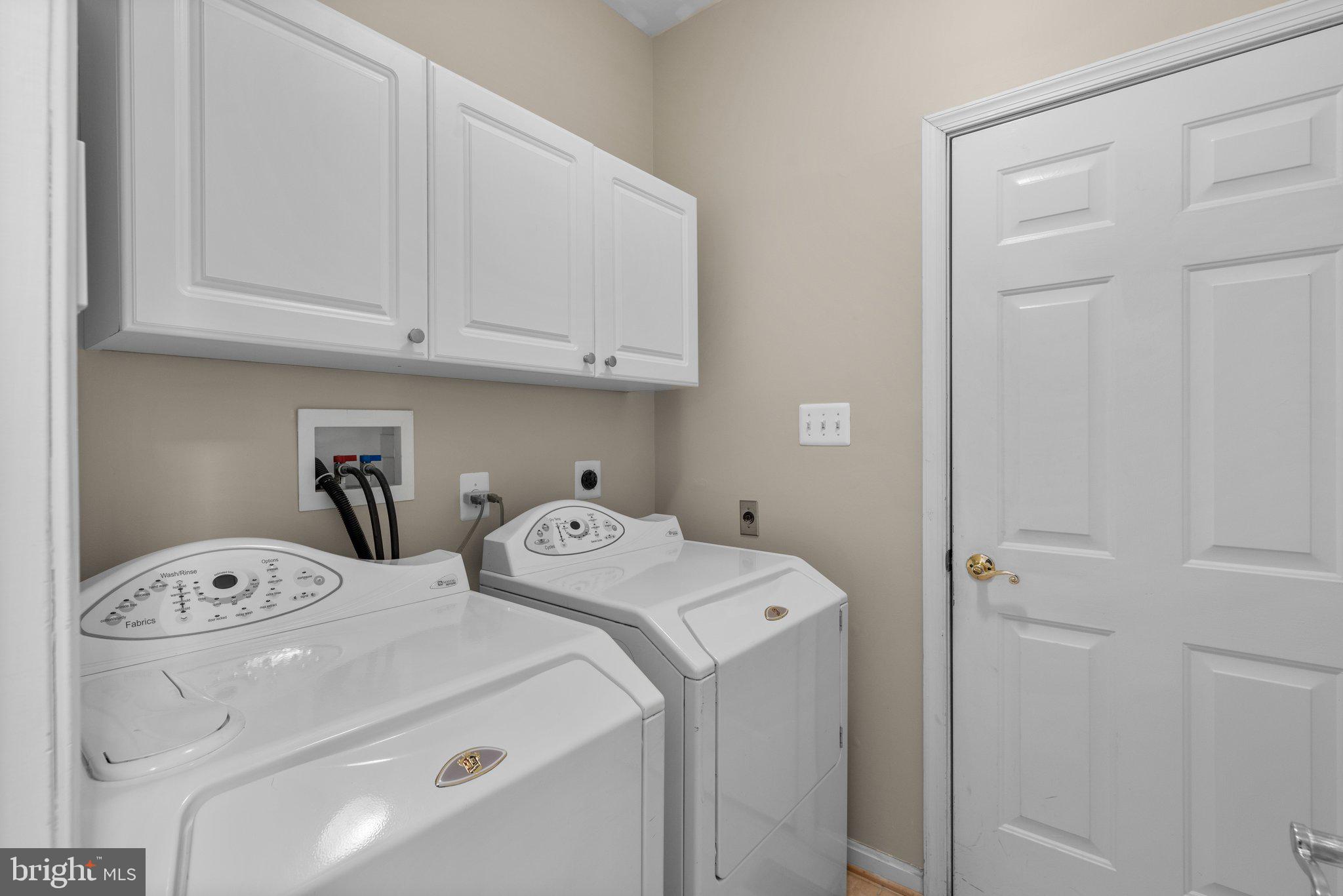 NORTHRIDGE - Residential