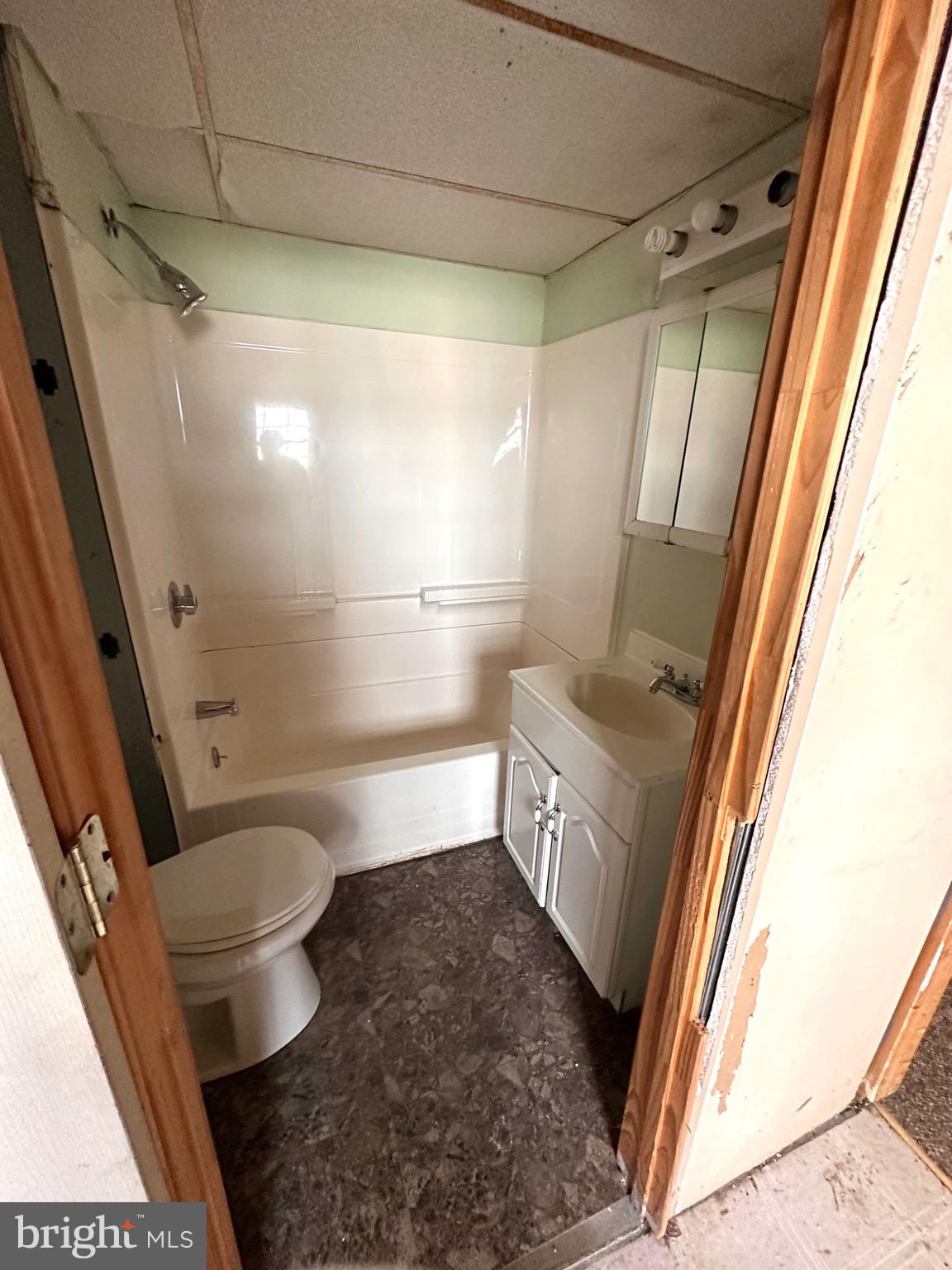 GRACE HARBOUR - Residential