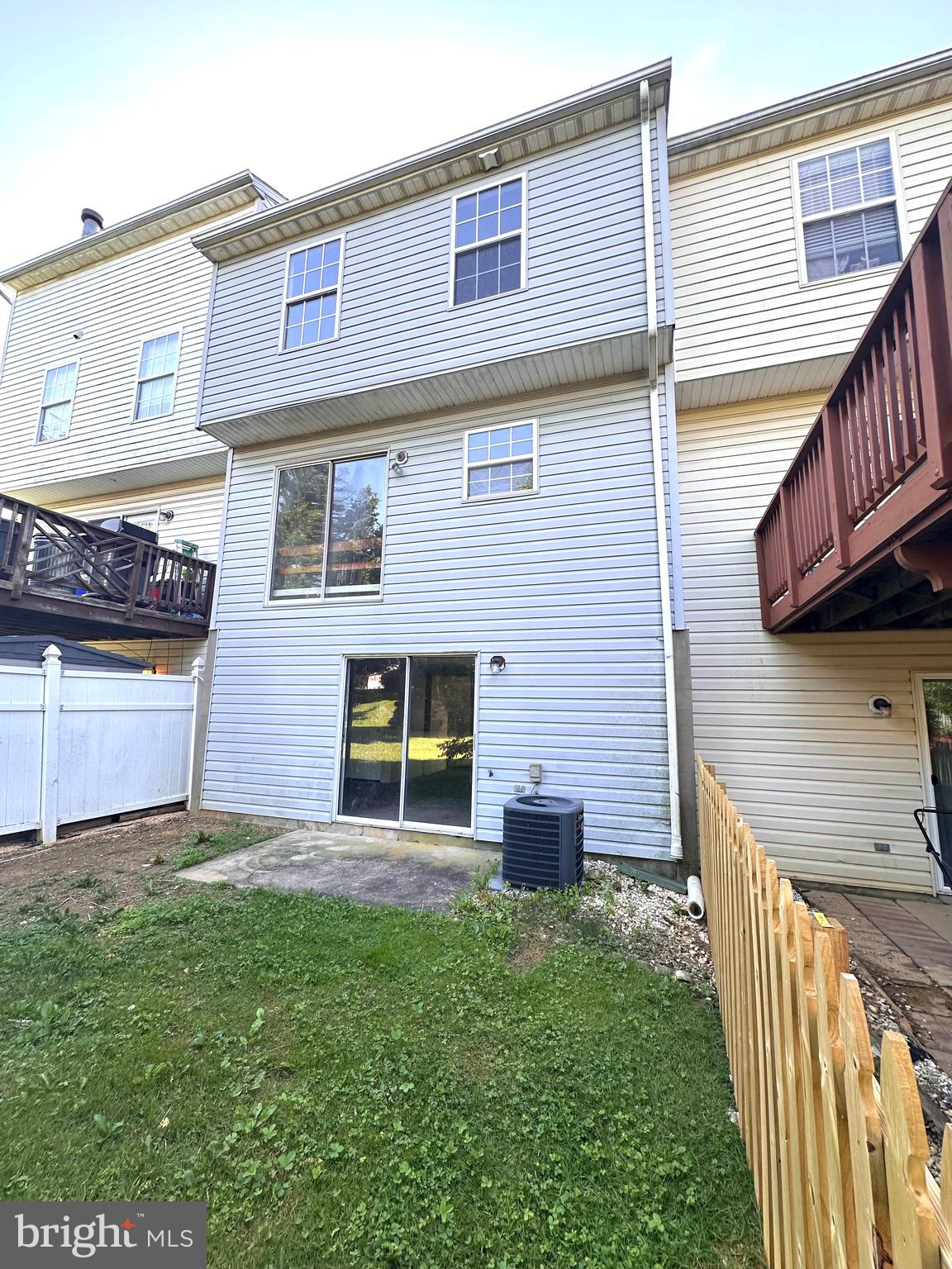 GRACE HARBOUR - Residential