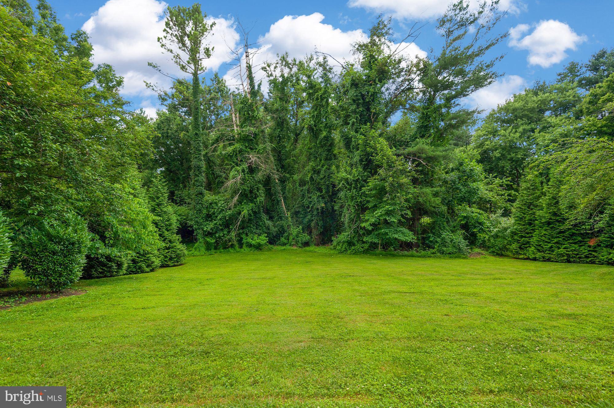 HICKORY CREEK - Residential