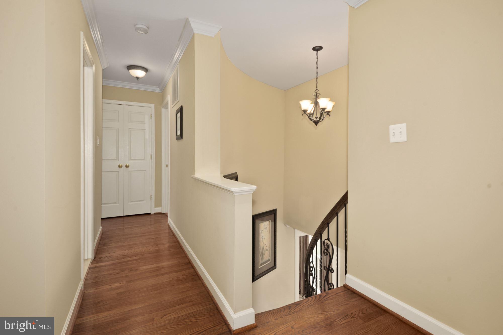 HICKORY CREEK - Residential