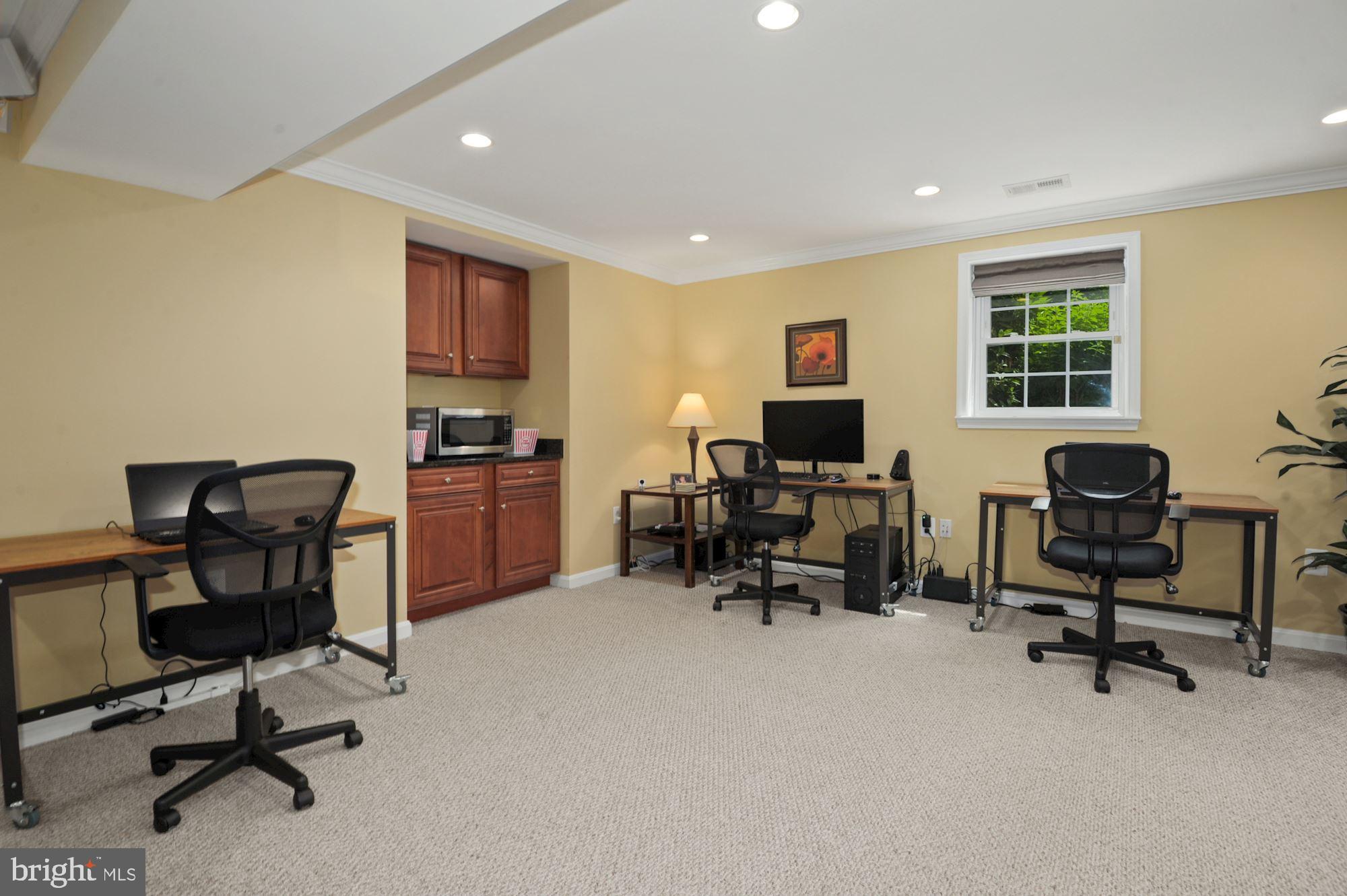 HICKORY CREEK - Residential