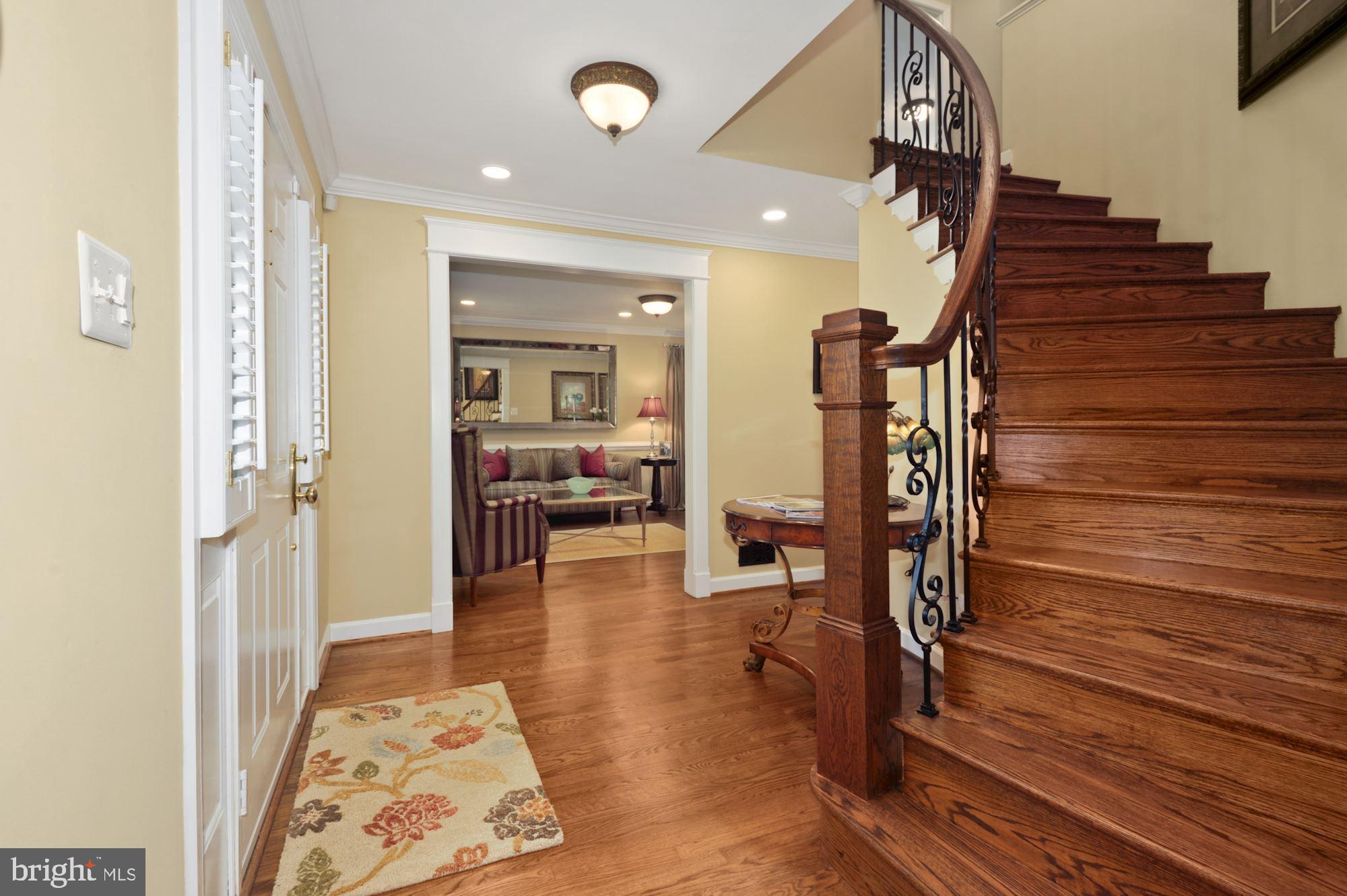 HICKORY CREEK - Residential