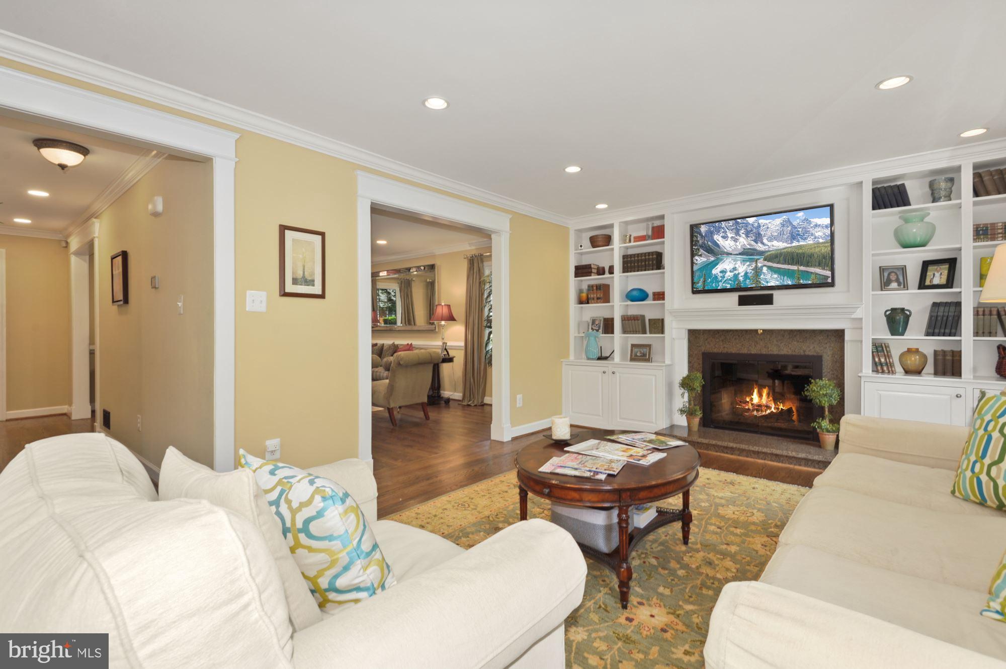 HICKORY CREEK - Residential