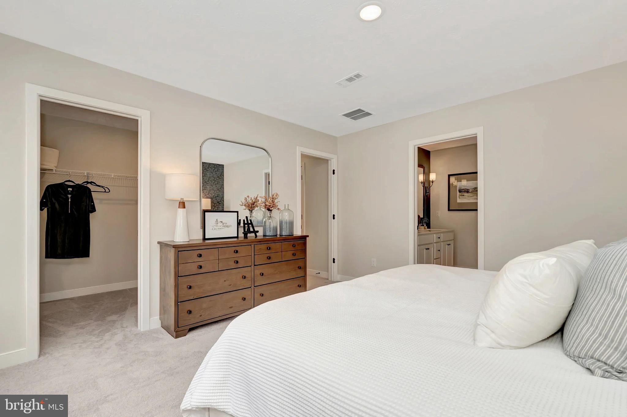 LIBERTY RUN - Residential