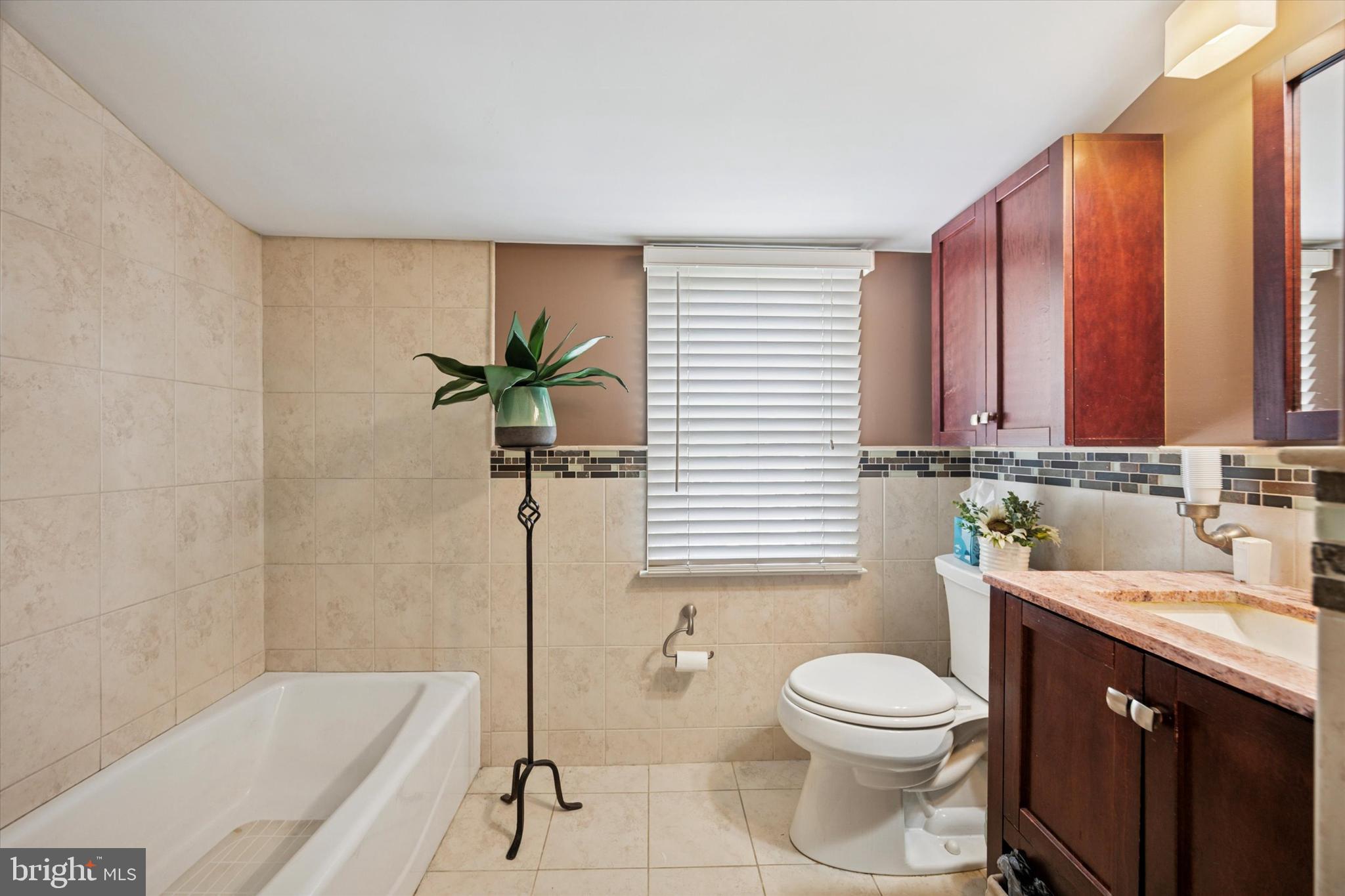 WOODLYN - Residential