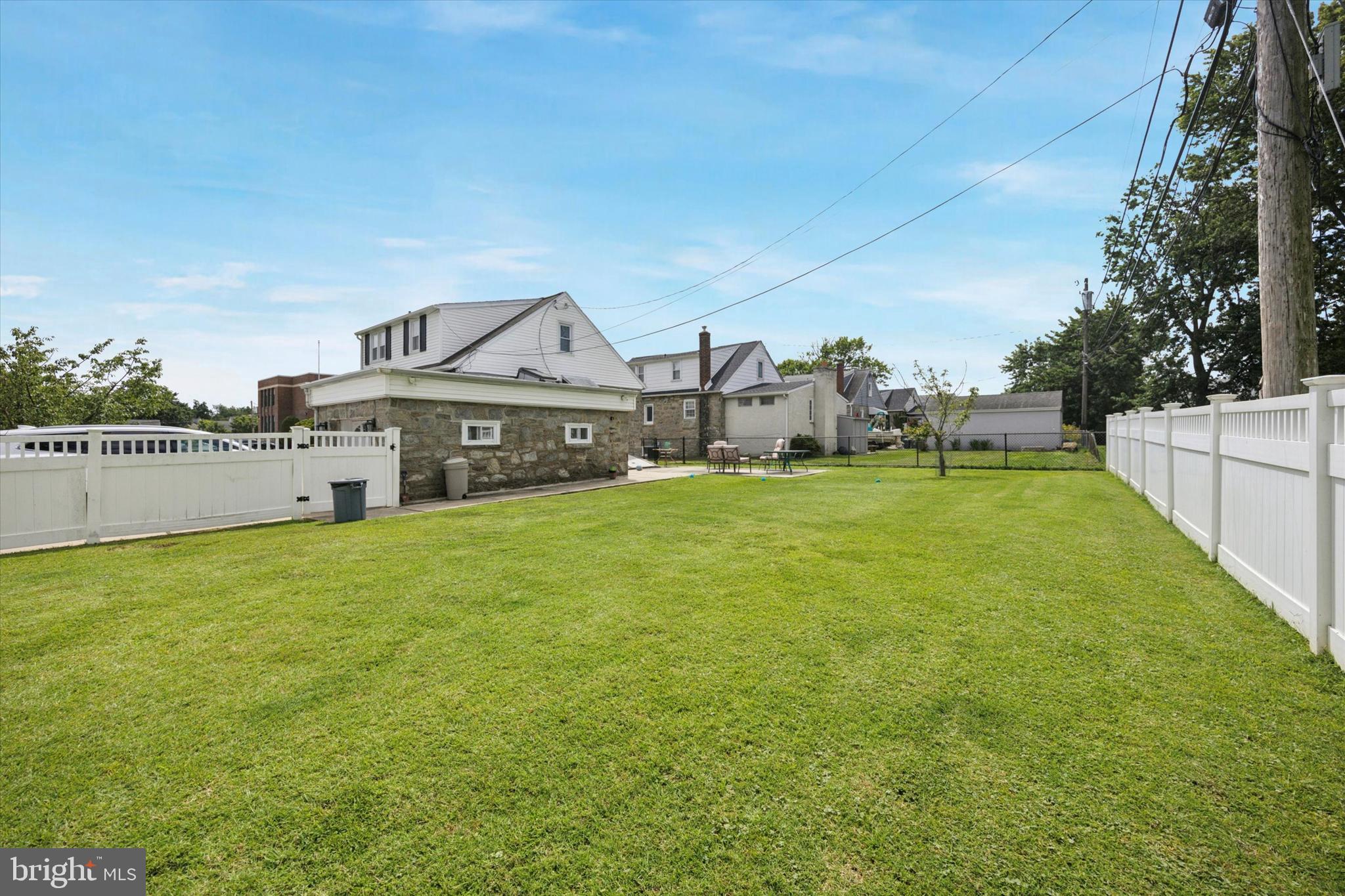 WOODLYN - Residential