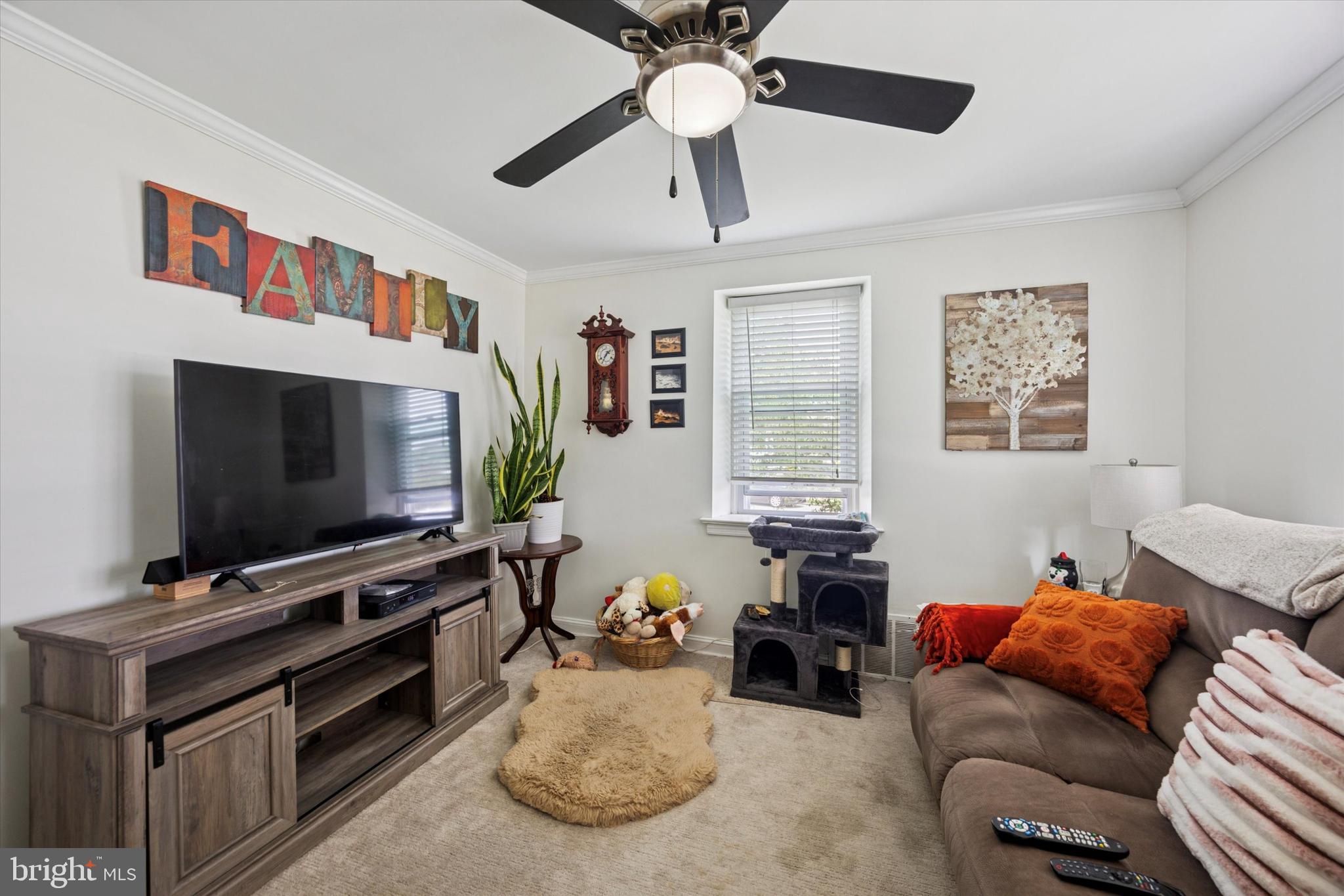 WOODLYN - Residential