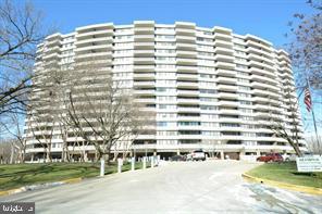 OLYMPUS AT LANDMARK - Residential Lease