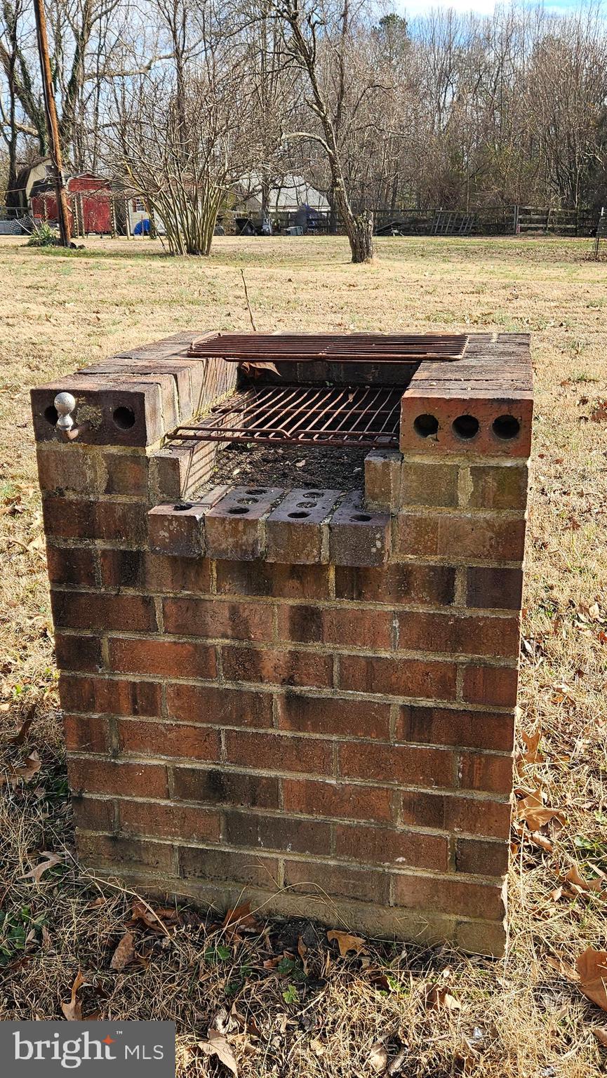 NONE  NO HOA - Residential