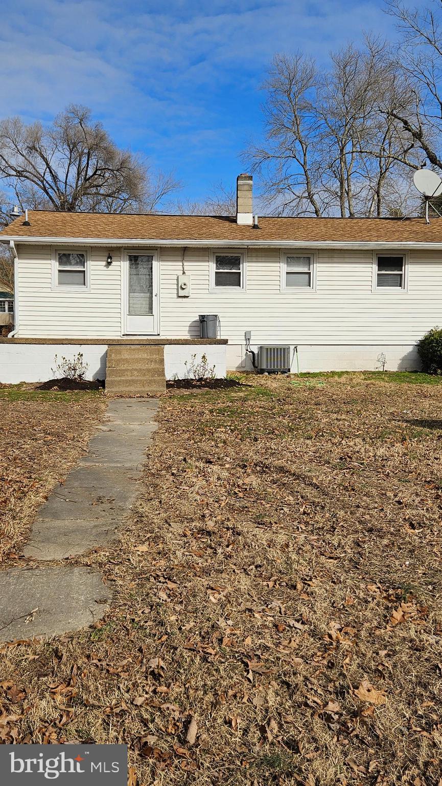 NONE  NO HOA - Residential