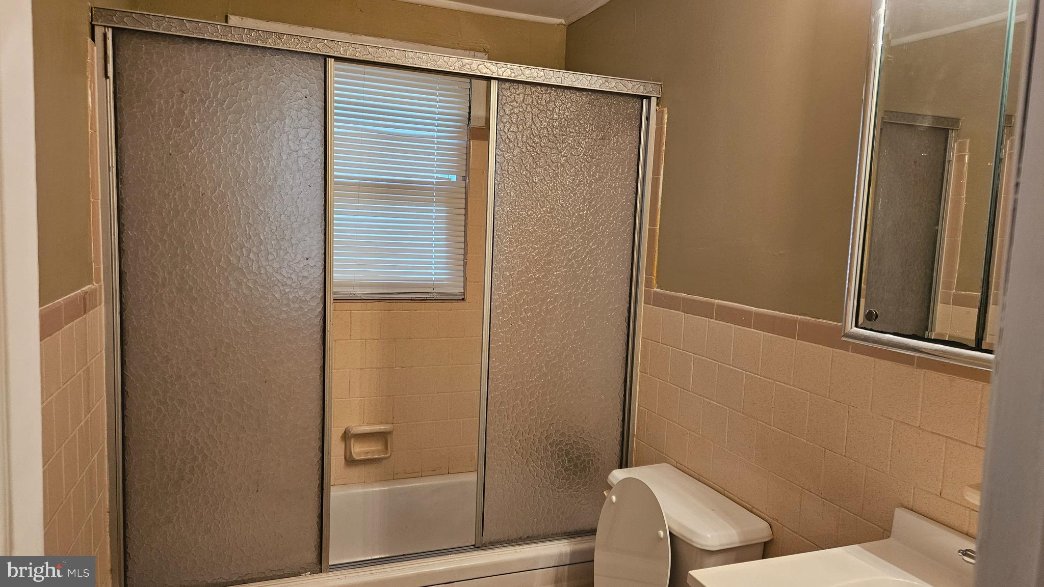 NONE  NO HOA - Residential