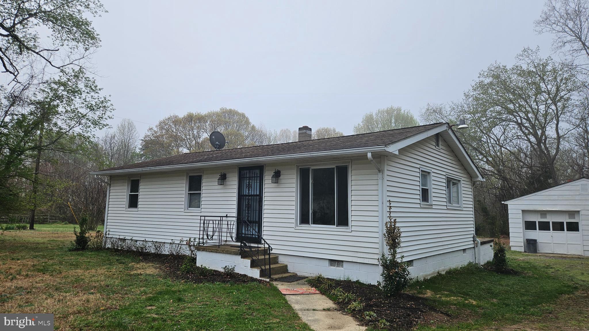 NONE  NO HOA - Residential