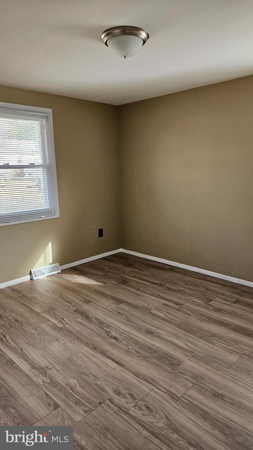 NONE  NO HOA - Residential