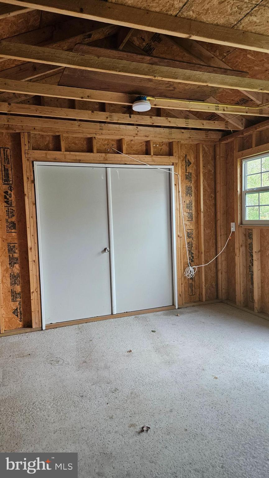 NONE  NO HOA - Residential