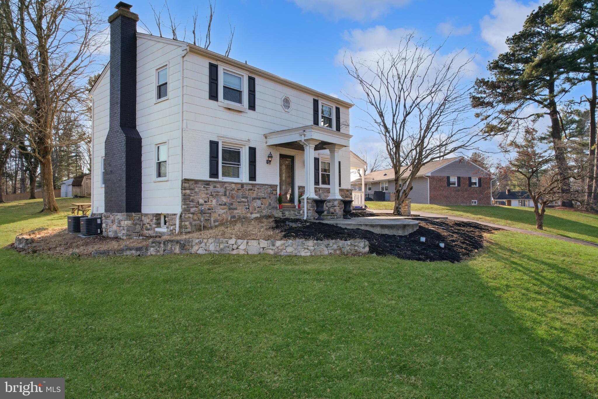 10185 GREEN CLOVER DRIVE