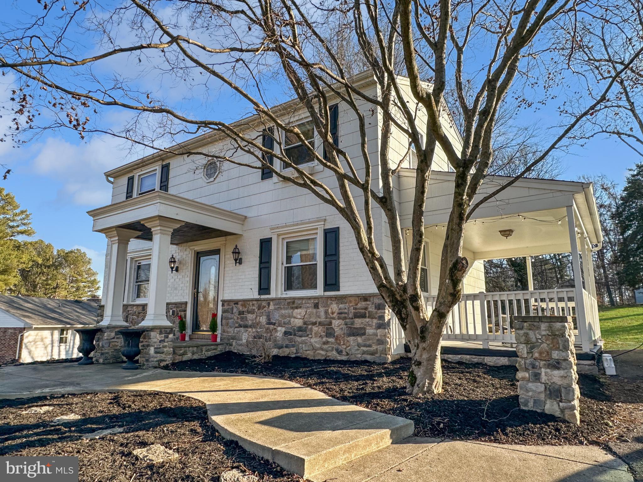 10185 GREEN CLOVER DRIVE