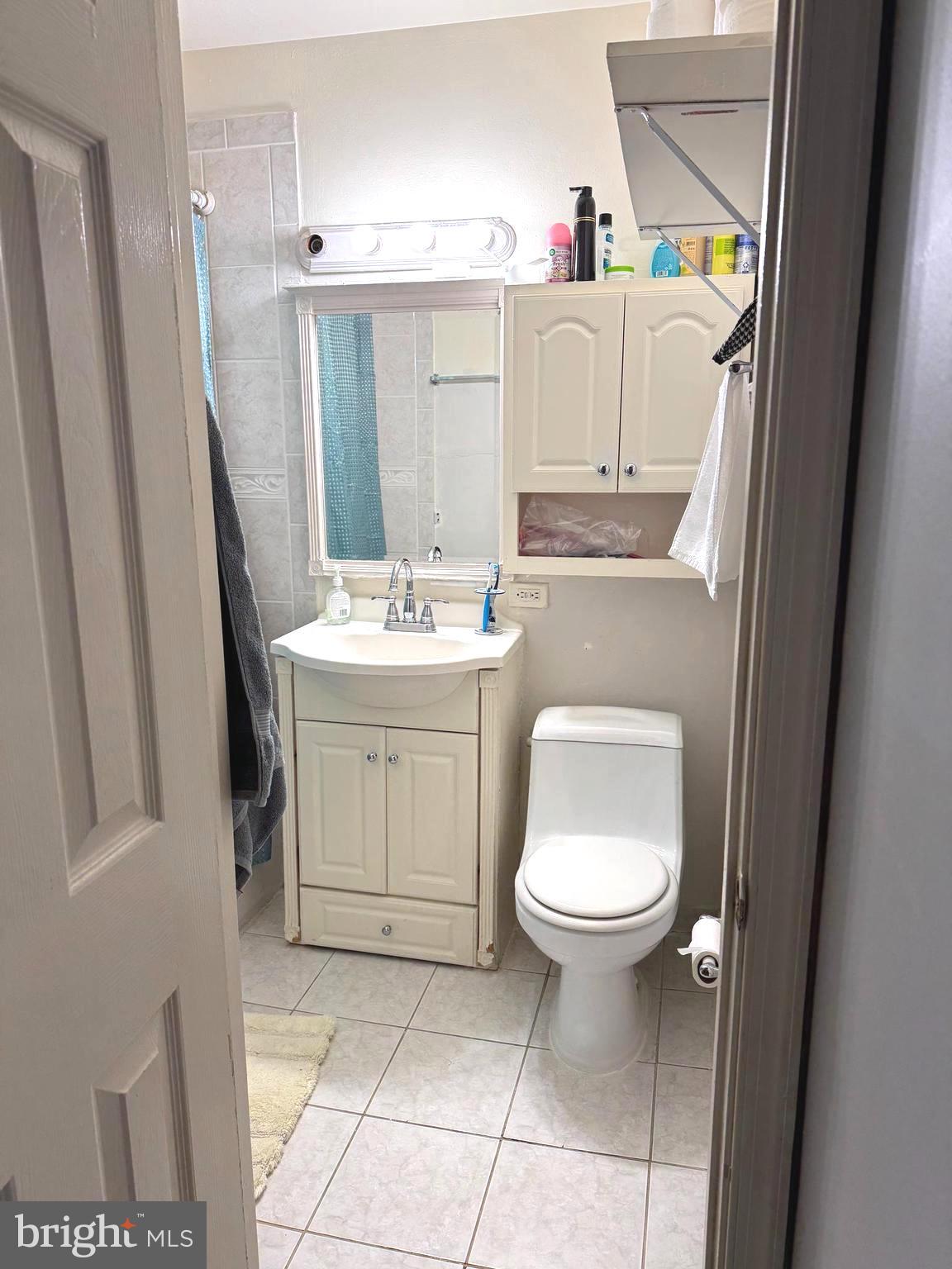 TIMBERLANE VILLAGE GARDEN CONDOMINIUMS - Residential