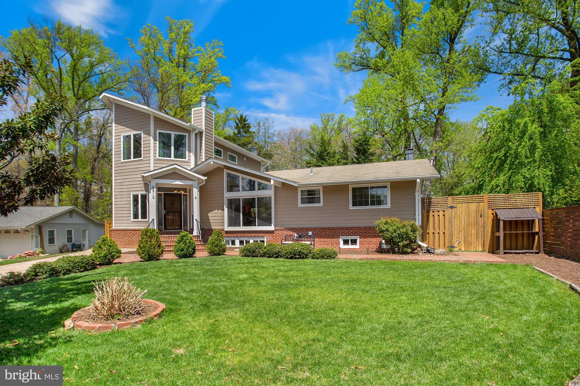 DUNN LORING WOODS - Residential