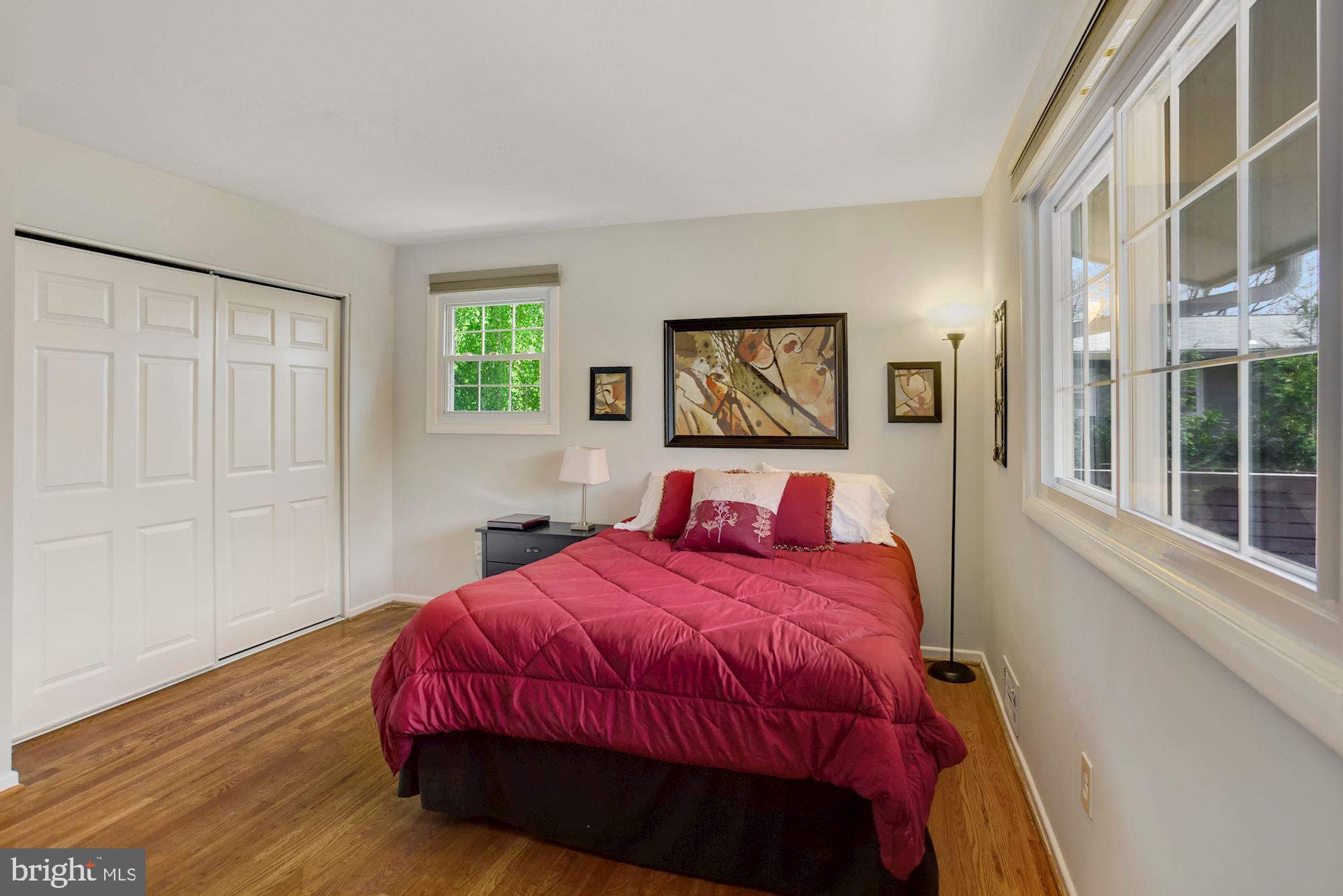 DUNN LORING WOODS - Residential