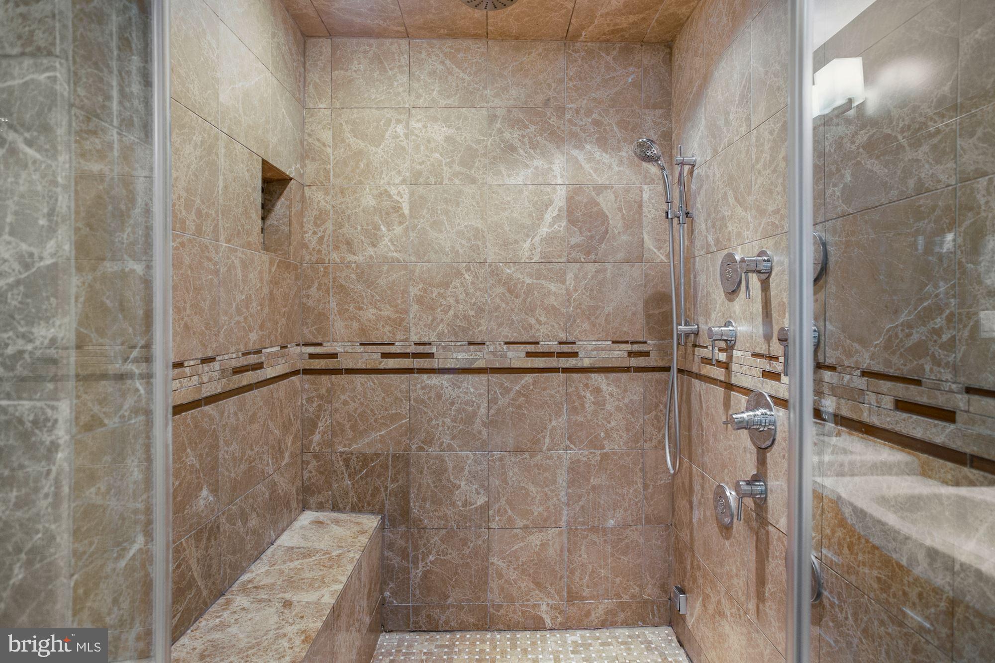 DUNN LORING WOODS - Residential