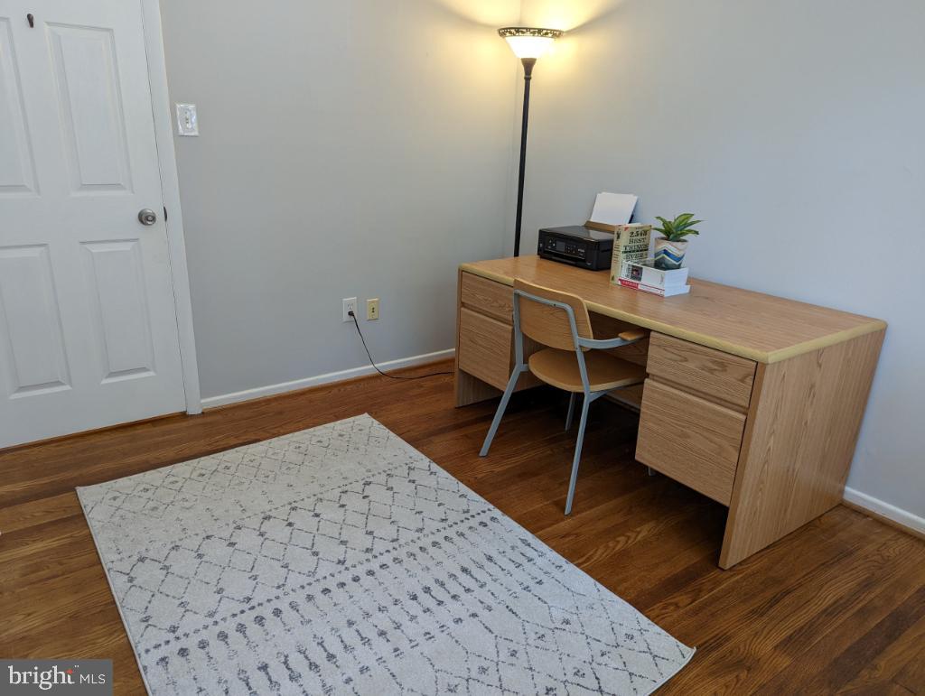 DUNN LORING WOODS - Residential