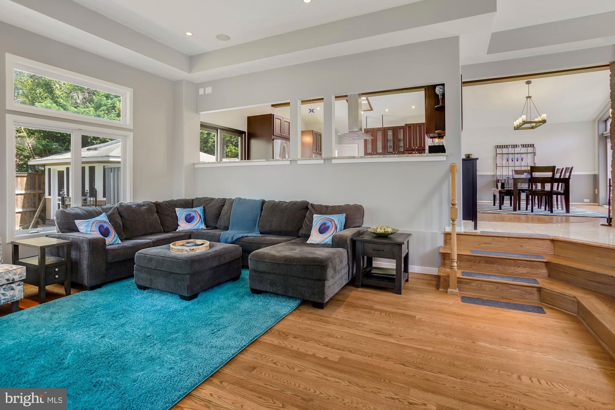 DUNN LORING WOODS - Residential