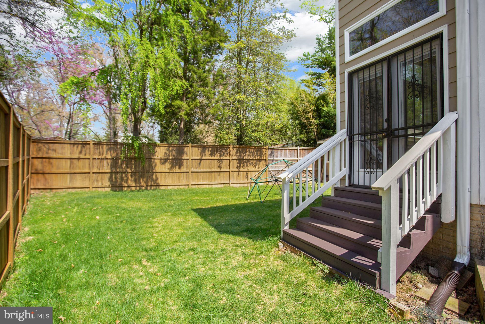 DUNN LORING WOODS - Residential