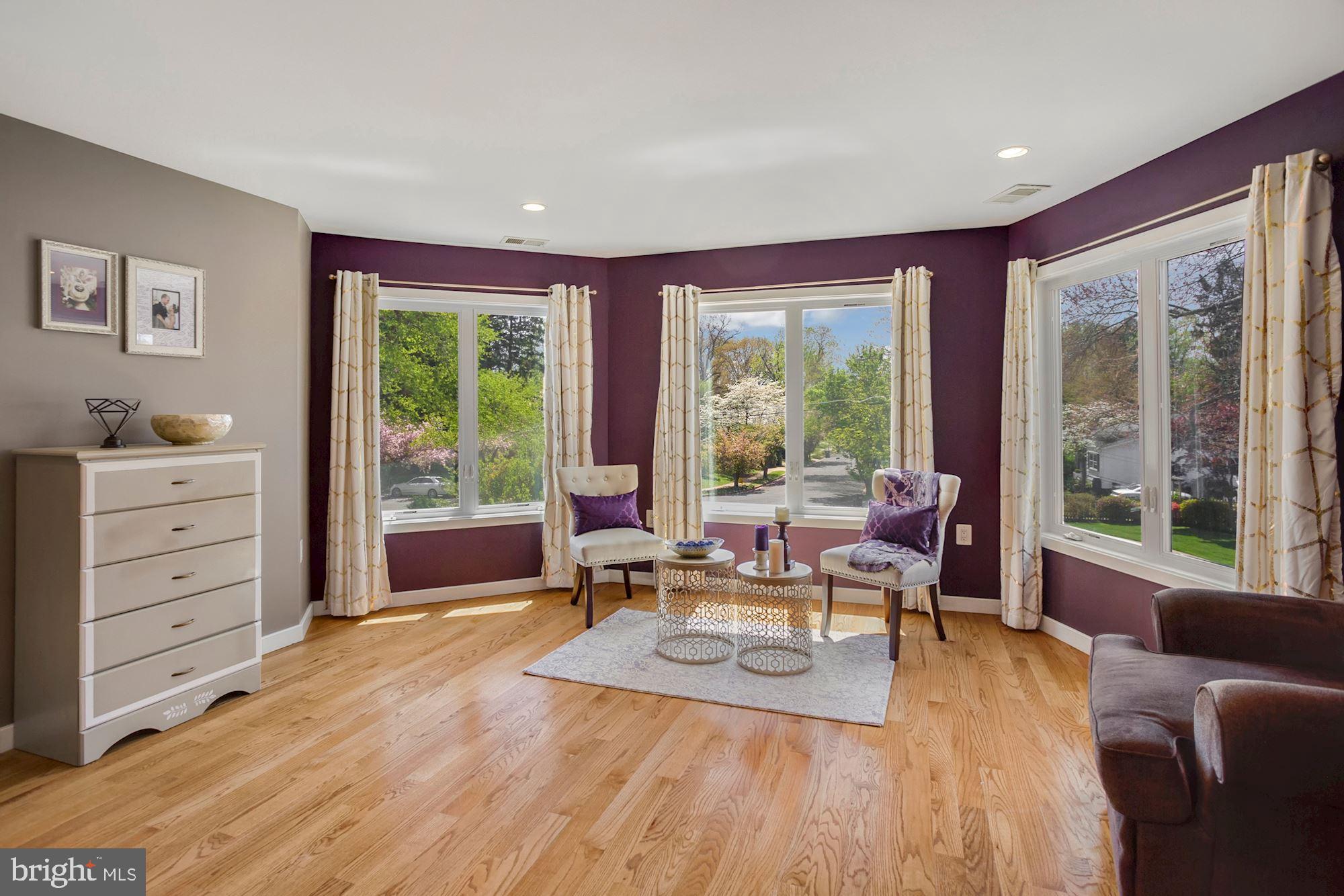 DUNN LORING WOODS - Residential