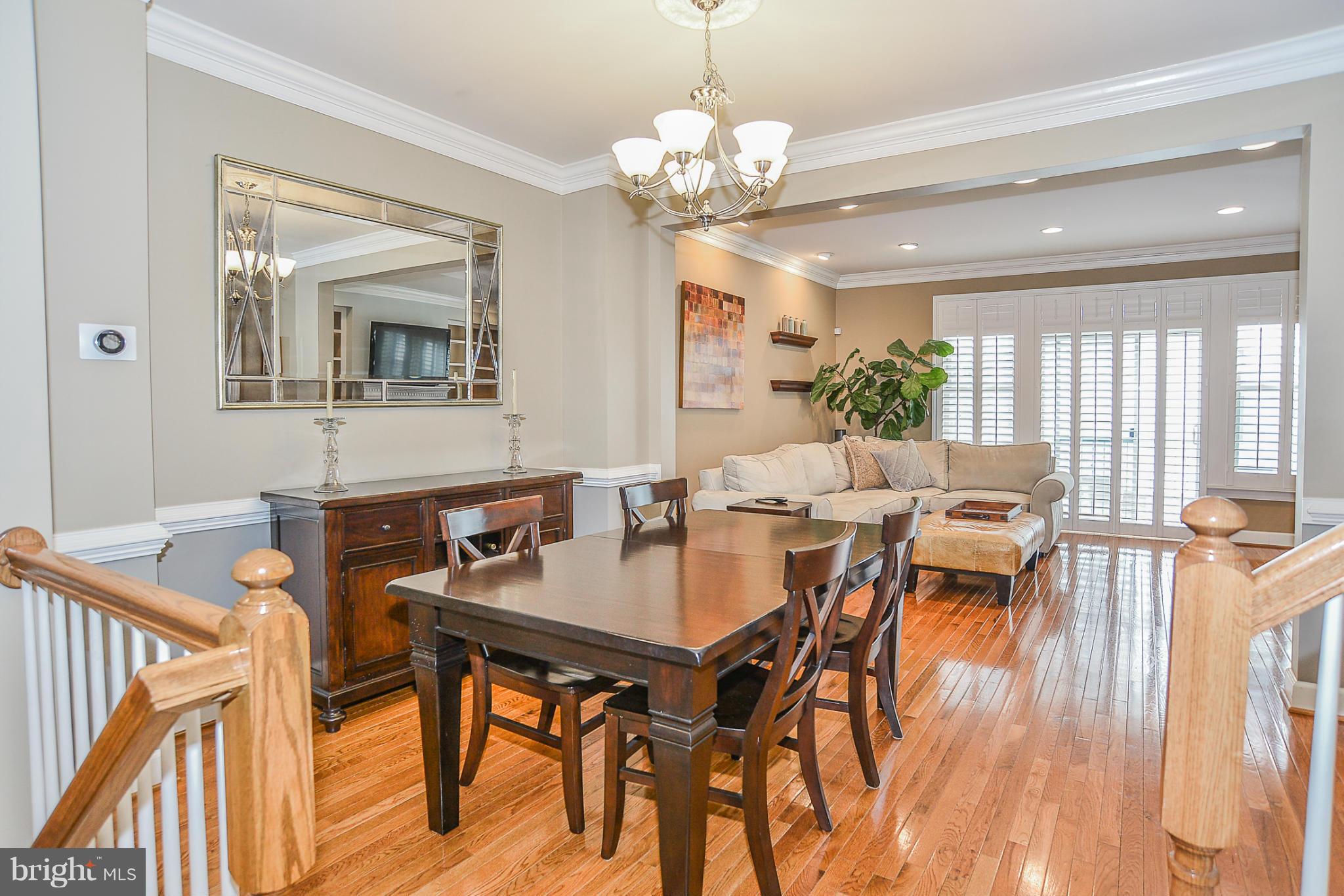 SHIRLINGTON CREST - Residential