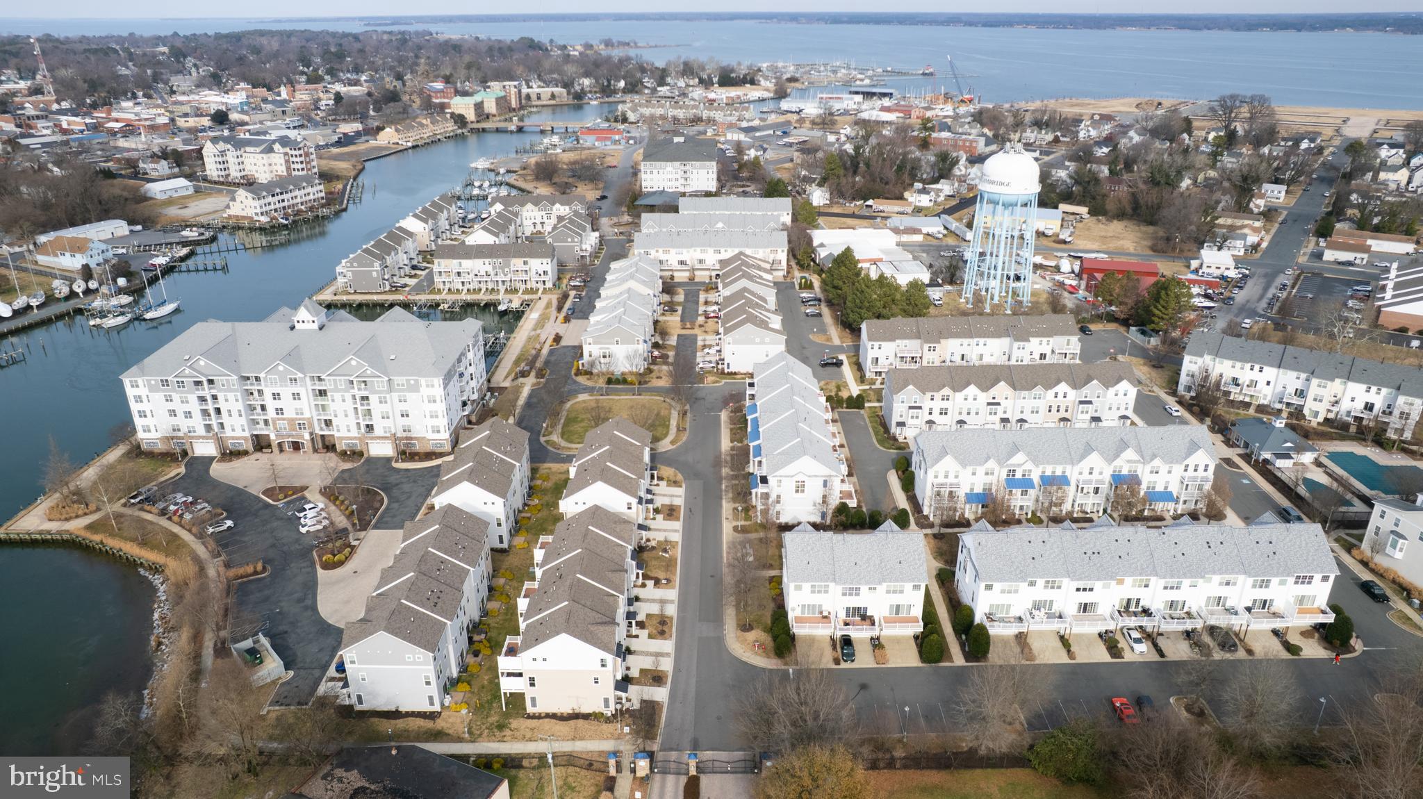 DEEP HARBOR - Residential